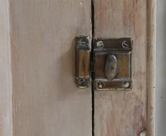 Vintage Wall  Medicine chest in Home Décor & Accents in Barrie - Image 3