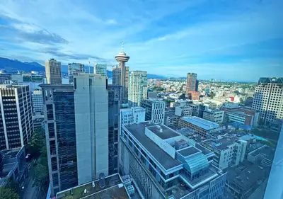 3 bedroom suite 25th floor North Shore View Downtown Vancouver