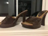 Brand New High Heel Sandals (Size 6.5)