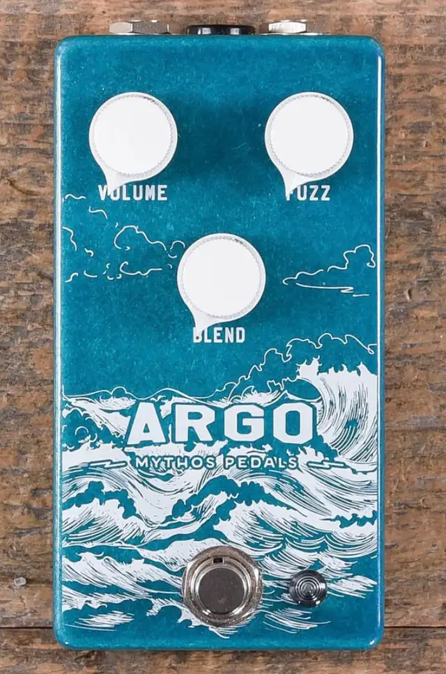 Mythos Argo Octave Fuzz  in Amps & Pedals in St. Albert - Image 2