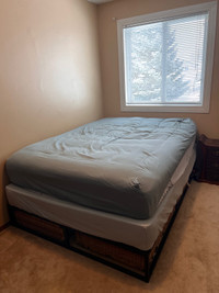 Queen size mattress and box spring 
