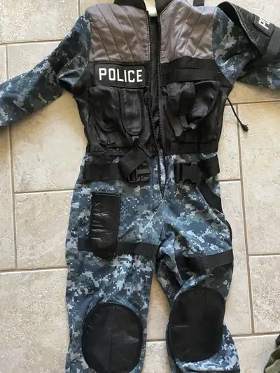 kids police costume size 4/5, View more