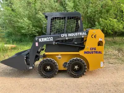 Operating Weight: 1100 kg Bucket Capacity: 0.16 m³ Travel Speed: Up to 4.5 km/h Max Lifting Force: 3...