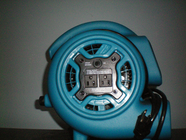 X Power Professional Air Mover for Sale $150.00 in Power Tools in Renfrew - Image 3