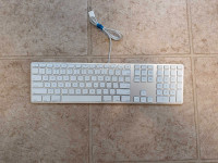 Genuine Apple Wired Keyboard 