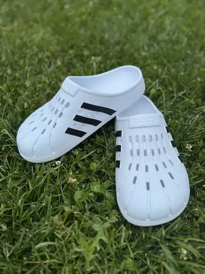 Adidas Adilette Clog Slide Men’s 9, View more