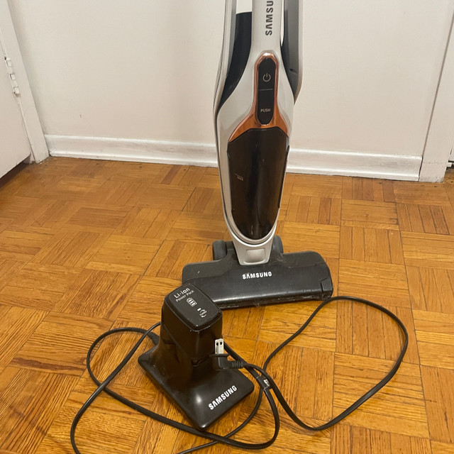 samsung cordless sweeper vacum rechargeable in Vacuums in City of Toronto - Image 2