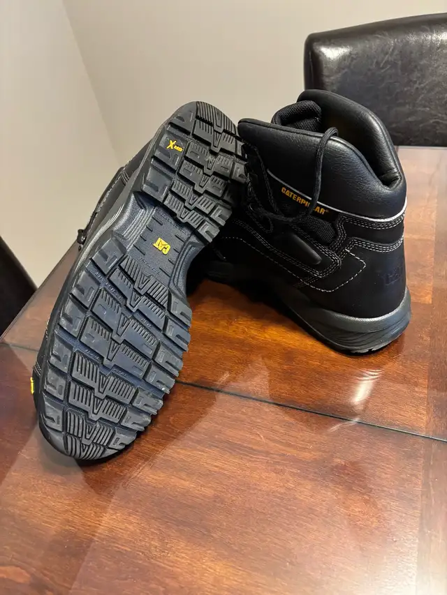 CAT Work boots in Men's Shoes in Windsor Region - Image 6