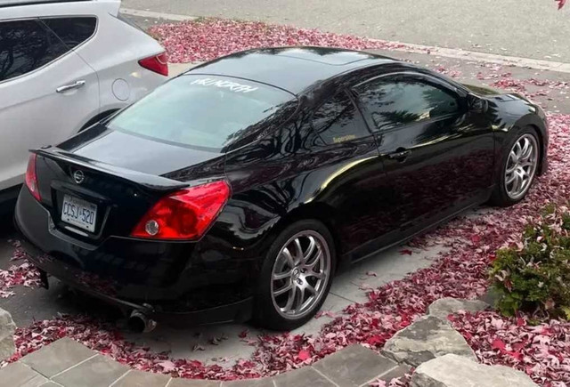2009 nissan altima in Cars & Trucks in Mississauga / Peel Region