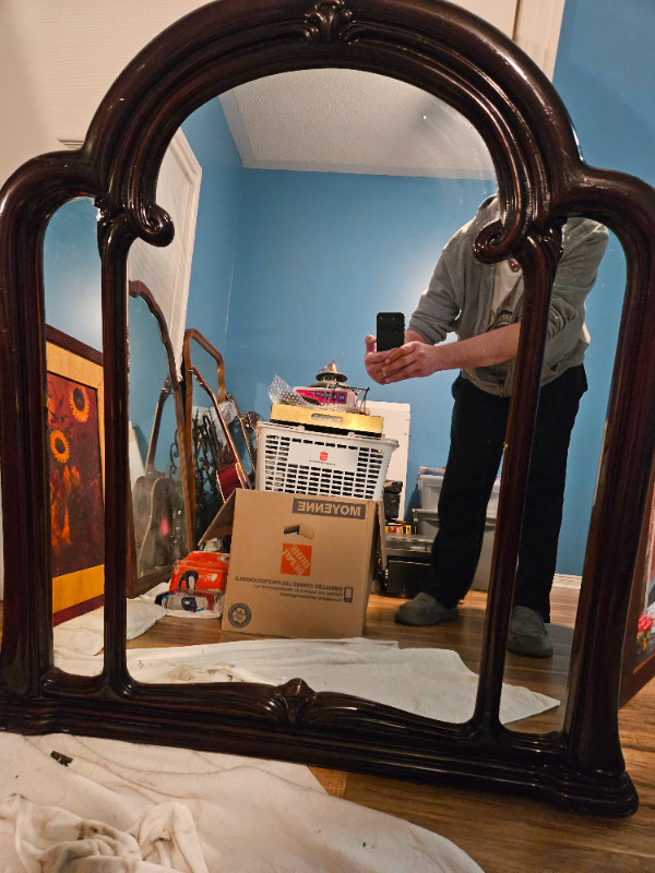 Antique Mirror, late 18th century. EXCELLENT condion! in Other in Oakville / Halton Region - Image 2
