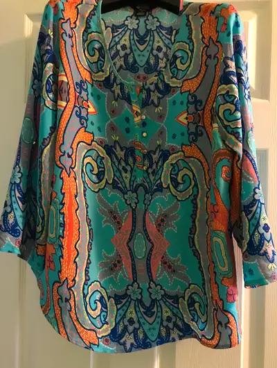 Color: Turquoise blue, navy orange and blue print Long & roll-up sleeves with silver buttons