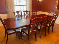 Dining Room Set (8 piece + hutch) - Cherry Wood