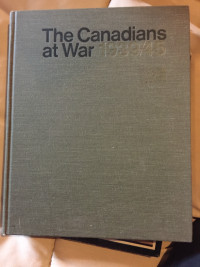The Canadians at War