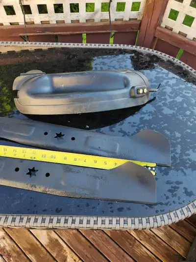 2-23 inch mower blades and plug for mulching, View more