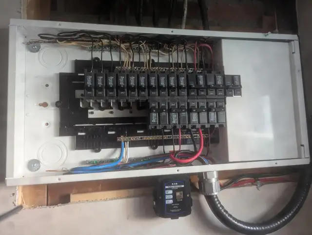 Licensed Electrical Contractor / Electrician65561286113921129