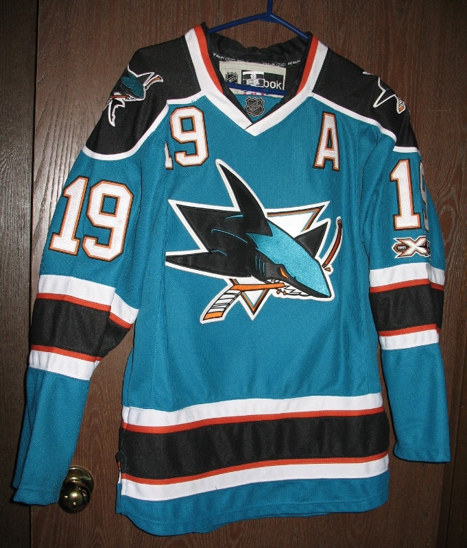 San Josey Sharks Official NHL 19 Thornton XXth Anniversary 2021