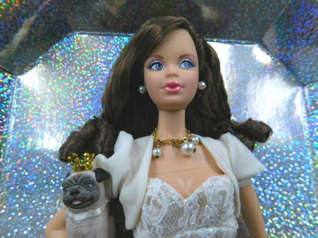 2007 BARBIE BIRTHSTONE JUNE BEAUTY MISS PEARL DOG PUG DOG NEW Hobbies Crafts Lethbridge Kijiji Classifieds