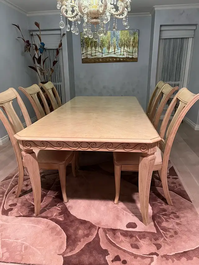 solid wood dining table and chairs for sale in Dining Tables & Sets in Delta/Surrey/Langley - Image 7
