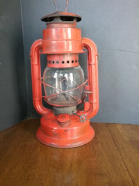 Vintage Lantern (Tropic Chalwyn) and etched Feuerhand globe