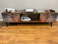 TV Stand 