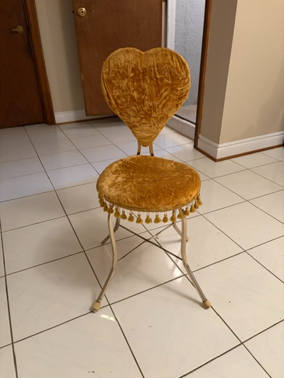 Vintage Heart-Shaped Velvet Vanity Chair, View more