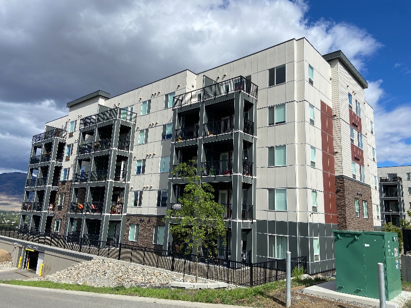 Room for Rent Close to TRU Room Rentals & Roommates Kamloops Kijiji