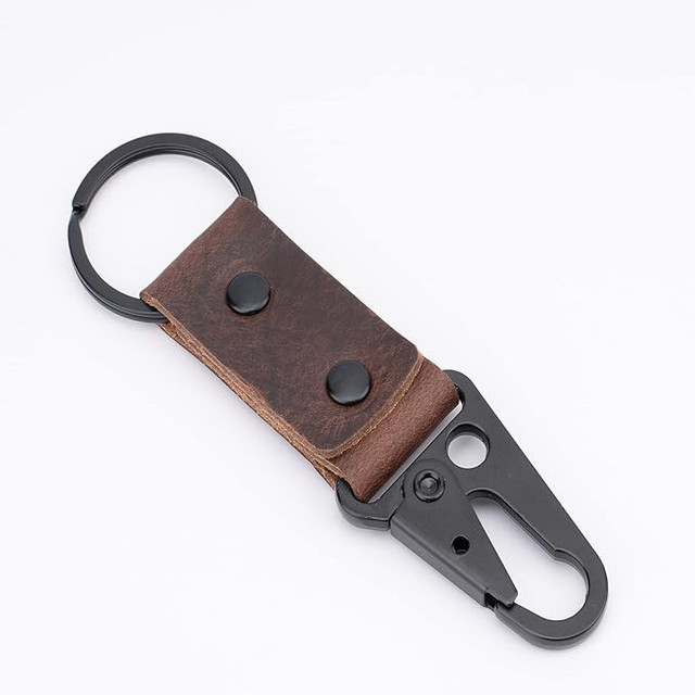 key holder for men and women, leather keychain (Brown) in Other in City of Toronto - Image 3
