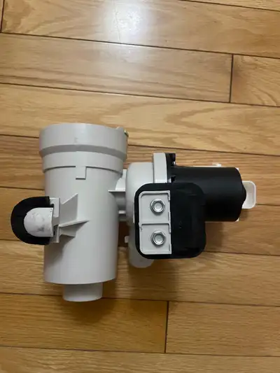 New Whirlpool washing machine Pump W10130913, View more