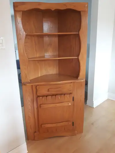 Armoire en coin (bahut), View more