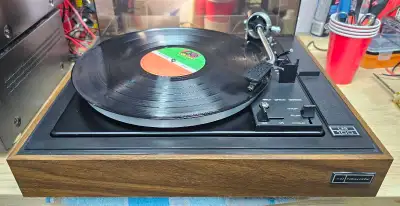 Realistic Stereo Turntable , View more