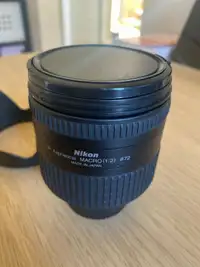 Nikon 24-85 mm 1:2.8-4 D Macro lens