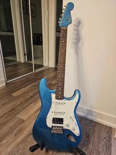 Squier Classic Vibe '60s Stratocaster  electric guitar, View more