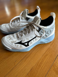 volleyball shoes