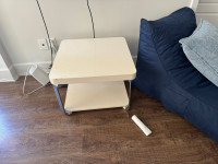  Hardly used white coffee and table bought from struck tube good