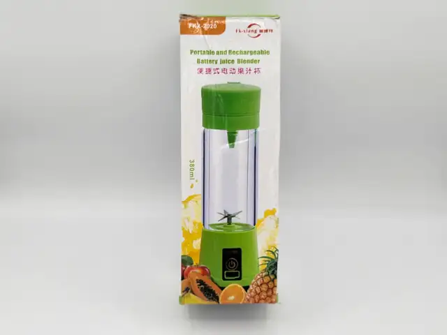 Portable and rechargeable battery juice blender 380ml green in Processors, Blenders & Juicers in West Island - Image 2