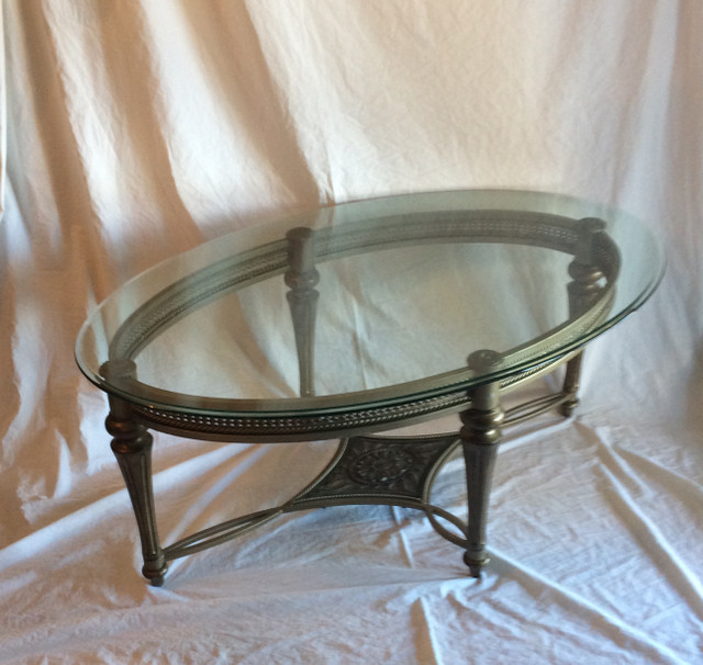 Elegant Metal and Glass coffee table in Coffee Tables in Markham / York Region