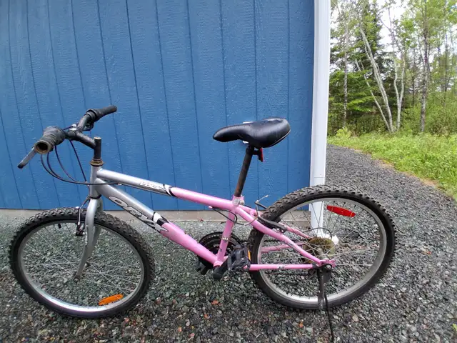 Used Bicycle - great price! in Kids in Truro - Image 3