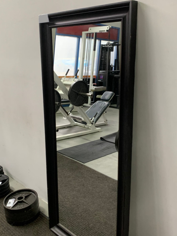 LARGE DARK FRAMED GYM MIRROR in Home Décor & Accents in Burnaby/New Westminster