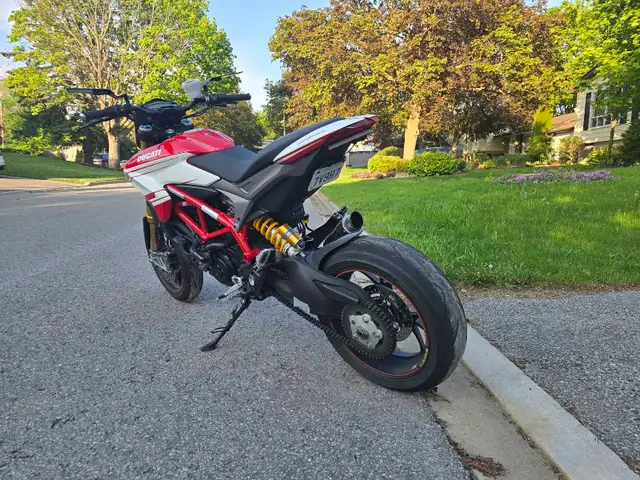 2016 Ducati Hypermotard 939sp in Sport Bikes in Markham / York Region - Image 4