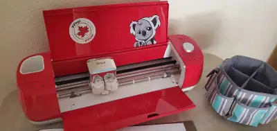 CRICUT EXPLORE AIR 2, View more