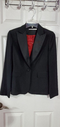 Women's Black Suit - BRAND NEW!