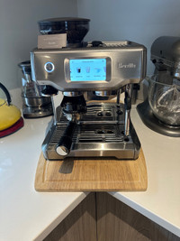 Breville Barista Touch Automatic Espresso Machine with Frother