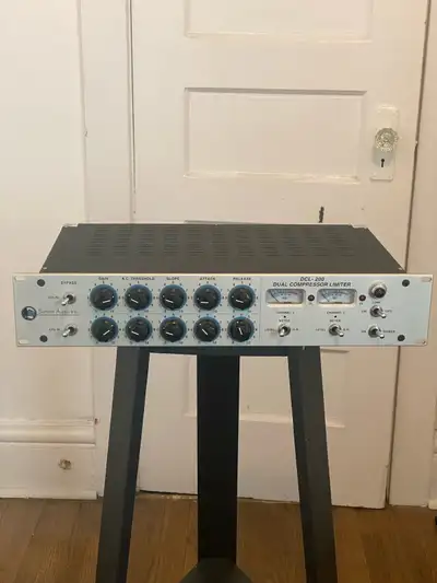 Summit DCL200 Dual Compressor Limiter, View more