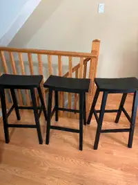 Three excellent condition bar stools
