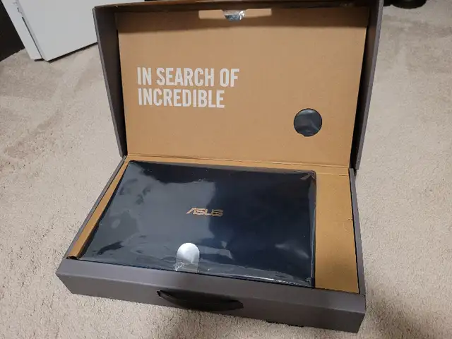 Asus Zenbook 14'' in Laptops in Edmonton - Image 4