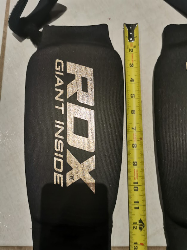 NEW adult ROX Padded Sport Shin Guard - Adult, $10 in Hockey in Ottawa - Image 4