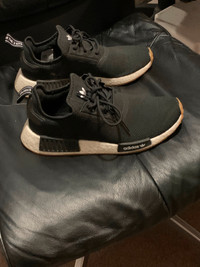 Adidas shoes black/white 8 soulier new casi neuf