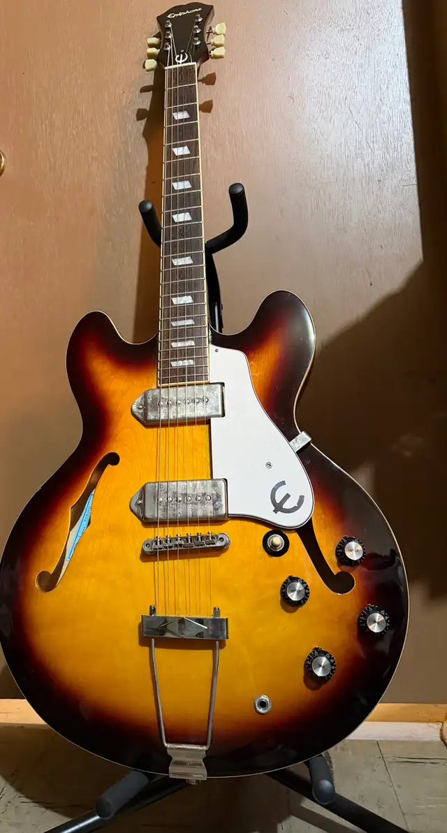 Epiphone John Lennon Casino (2011) – Gibson USA P90s in Guitars in Edmonton - Image 3