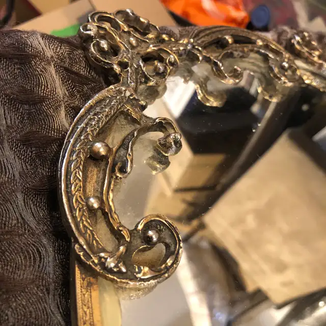 Antique Mirror414907193098905602
