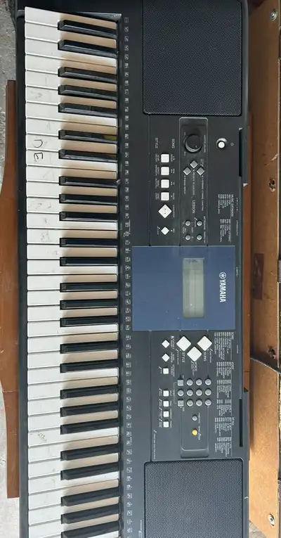 Used Yamaha Keyboard, View more